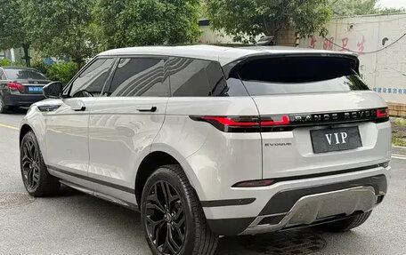 Land Rover Range Rover Evoque II, 2024 год, 4 899 000 рублей, 5 фотография