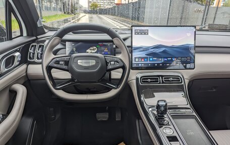 Geely Atlas, 2026 год, 2 800 000 рублей, 2 фотография