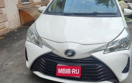 Toyota Vitz, 2018 год, 1 350 000 рублей, 1 фотография