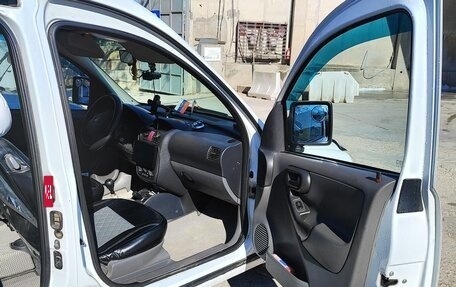 Opel Combo C, 2005 год, 500 000 рублей, 8 фотография