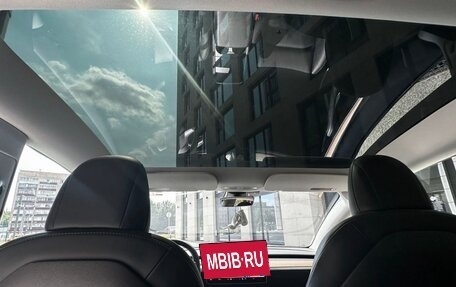 Tesla Model 3 I, 2022 год, 3 750 000 рублей, 8 фотография