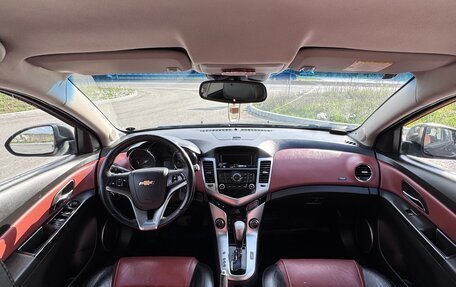 Chevrolet Cruze II, 2012 год, 800 000 рублей, 16 фотография
