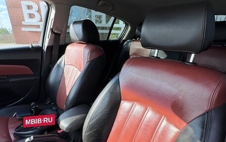 Chevrolet Cruze II, 2012 год, 800 000 рублей, 11 фотография