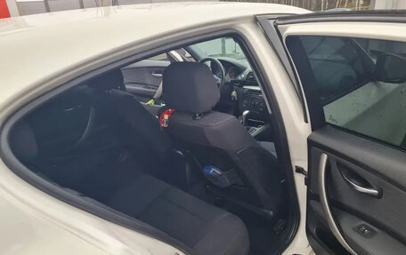 BMW 1 серия, 2010 год, 700 000 рублей, 11 фотография