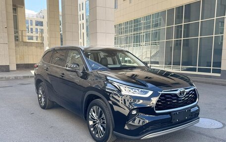 Toyota Highlander, 2026 год, 5 290 000 рублей, 8 фотография