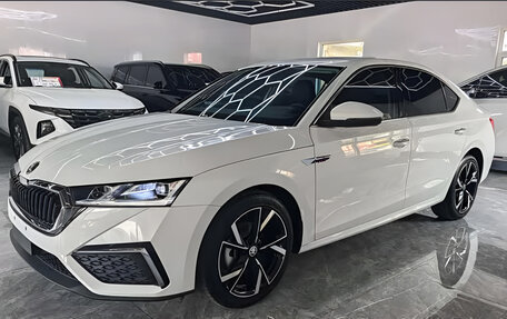 Skoda Octavia IV, 2023 год, 1 890 000 рублей, 1 фотография