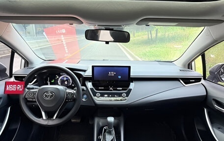 Toyota Corolla, 2023 год, 1 290 000 рублей, 7 фотография