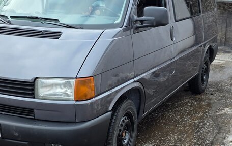 Volkswagen Transporter T4, 2000 год, 1 250 000 рублей, 23 фотография