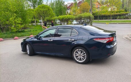 Toyota Camry, 2018 год, 2 100 000 рублей, 7 фотография