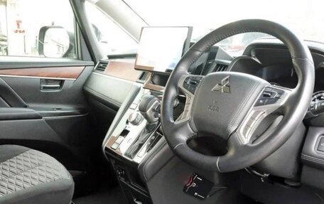 Mitsubishi Delica D:5 I, 2022 год, 2 630 000 рублей, 10 фотография