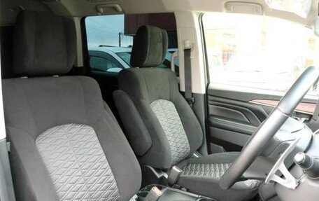 Mitsubishi Delica D:5 I, 2022 год, 2 630 000 рублей, 11 фотография