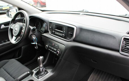 KIA Sportage IV рестайлинг, 2019 год, 1 969 000 рублей, 10 фотография