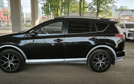 Toyota RAV4, 2016 год, 2 100 000 рублей, 4 фотография