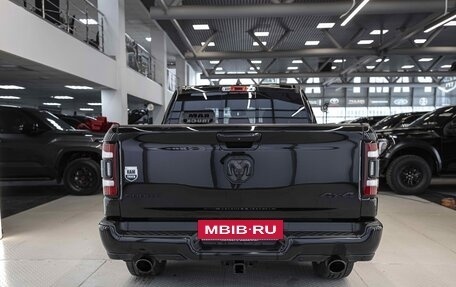 Rambler 1500, 2020 год, 5 999 999 рублей, 6 фотография