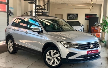 Volkswagen Tiguan II, 2023 год, 3 600 000 рублей, 1 фотография