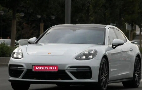 Porsche Panamera II рестайлинг, 2016 год, 10 000 000 рублей, 1 фотография