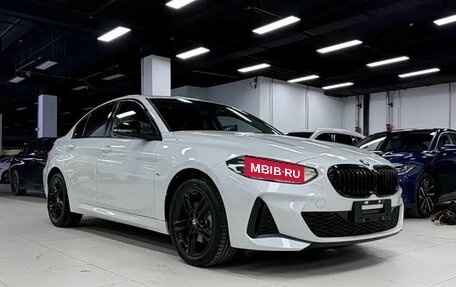BMW 1 серия, 2023 год, 1 986 000 рублей, 1 фотография