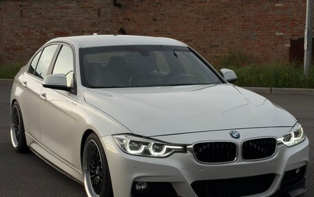 BMW 3 серия, 2016 год, 2 450 000 рублей, 1 фотография