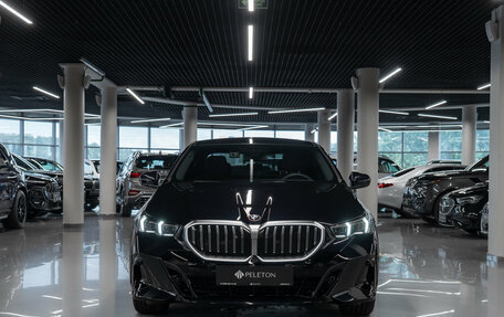 BMW 5 серия, 2025 год, 7 700 000 рублей, 3 фотография