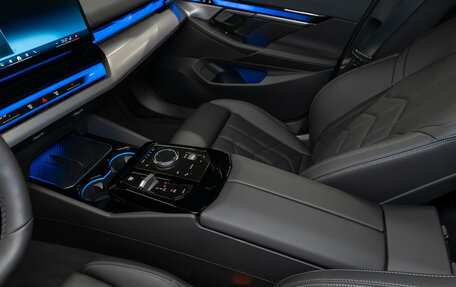 BMW 5 серия, 2025 год, 7 700 000 рублей, 21 фотография
