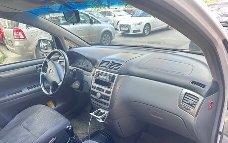 Toyota Avensis Verso I рестайлинг, 2003 год, 920 000 рублей, 14 фотография