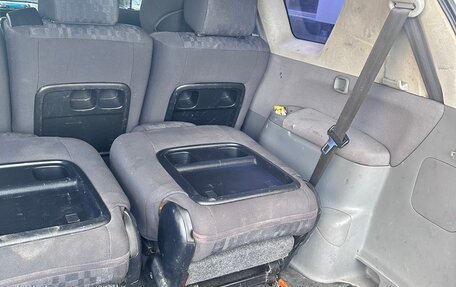 Toyota Avensis Verso I рестайлинг, 2003 год, 920 000 рублей, 20 фотография