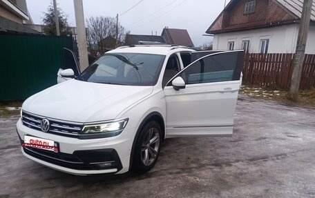 Volkswagen Tiguan II, 2018 год, 2 550 000 рублей, 9 фотография