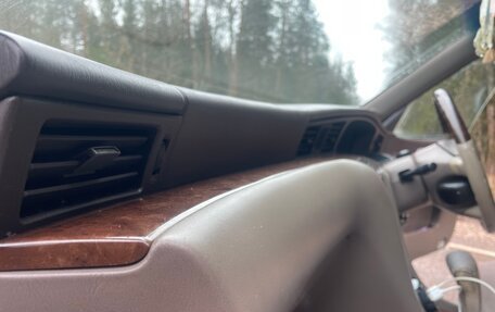 Nissan Laurel VIII, 2001 год, 450 000 рублей, 9 фотография