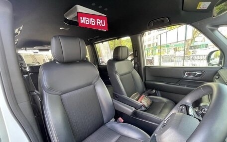 Honda Stepwgn, 2023 год, 2 530 000 рублей, 17 фотография