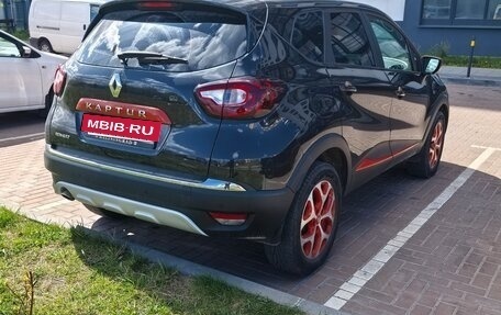 Renault Kaptur I рестайлинг, 2018 год, 1 450 000 рублей, 4 фотография