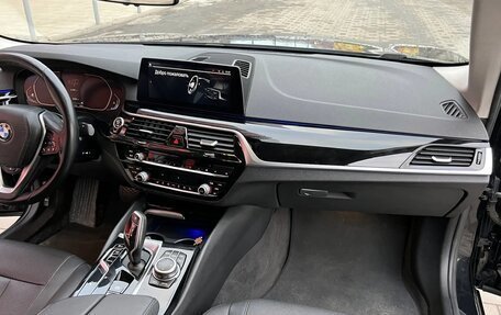 BMW 5 серия, 2021 год, 3 150 000 рублей, 14 фотография