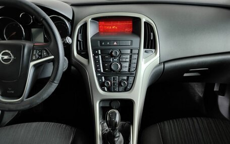 Opel Astra J, 2011 год, 589 000 рублей, 13 фотография
