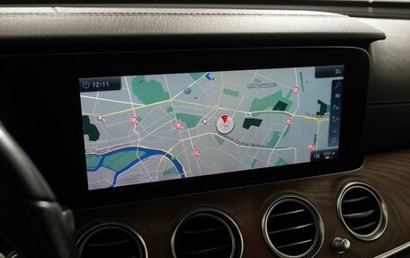 Mercedes-Benz E-Класс, 2018 год, 3 190 000 рублей, 25 фотография