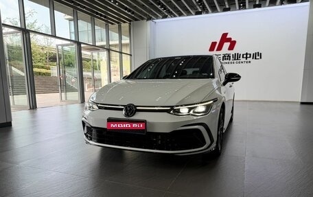 Volkswagen Golf VIII, 2022 год, 1 999 900 рублей, 1 фотография