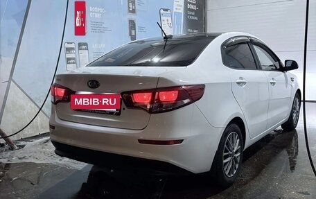 KIA Rio III рестайлинг, 2017 год, 1 100 000 рублей, 5 фотография