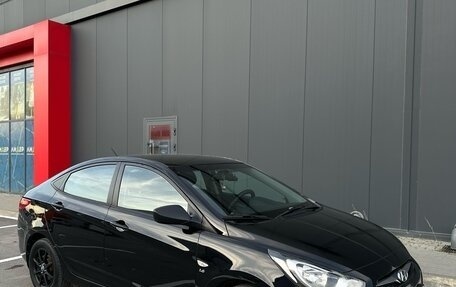 Hyundai Solaris II рестайлинг, 2013 год, 930 000 рублей, 10 фотография