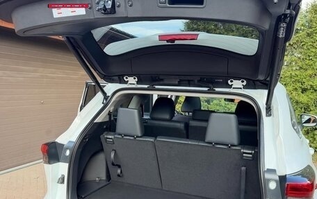 Toyota Highlander, 2026 год, 4 999 500 рублей, 11 фотография