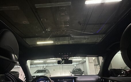 Mercedes-Benz E-Класс, 2019 год, 2 750 000 рублей, 18 фотография