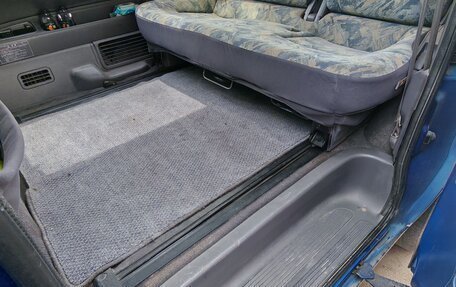 Nissan Serena I, 1997 год, 580 000 рублей, 14 фотография