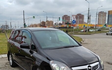 Opel Zafira B, 2011 год, 850 000 рублей, 2 фотография