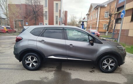 Renault Kaptur I рестайлинг, 2017 год, 1 500 000 рублей, 3 фотография