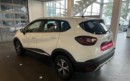 Renault Kaptur I рестайлинг, 2021 год, 1 795 000 рублей, 5 фотография