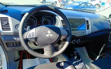 Mitsubishi Outlander III рестайлинг 3, 2012 год, 1 269 995 рублей, 15 фотография