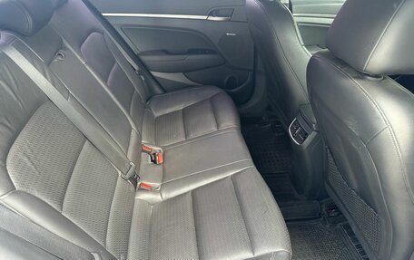 Hyundai Elantra VI рестайлинг, 2016 год, 1 399 000 рублей, 13 фотография