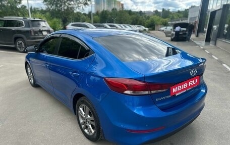 Hyundai Elantra VI рестайлинг, 2016 год, 1 399 000 рублей, 7 фотография