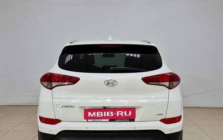 Hyundai Tucson III, 2018 год, 2 150 000 рублей, 8 фотография