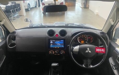 Mitsubishi Pajero Mini II, 2009 год, 696 000 рублей, 23 фотография