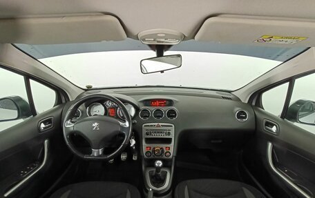 Peugeot 408 I рестайлинг, 2015 год, 710 000 рублей, 9 фотография