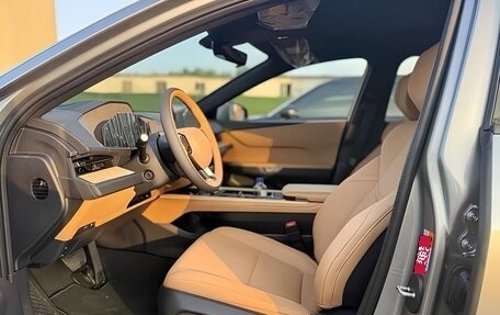 Lexus ES, 2026 год, 5 800 000 рублей, 6 фотография