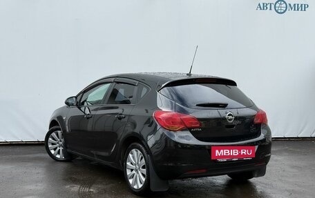 Opel Astra J, 2011 год, 730 000 рублей, 7 фотография